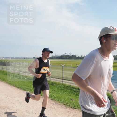 08.09.2024 - Airport Race Miley Keyser http://msf.ph/oto/6995943 08.09.2024 12:17:55 Laufen OLYMPUS, DIGITAL, CAMERA meine-sportfotos.de