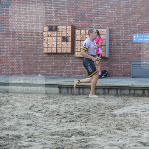 08.09.2024 - Stadtparktriathlon Luisa Fischer http://msf.ph/oto/6996081 08.09.2024 08:47:59 Schwimmen 15, 21, 23, 28, 35, 37, 40, 41, 45, 54, 66, 67, 72, 74, 82, 85 meine-sportfotos.de