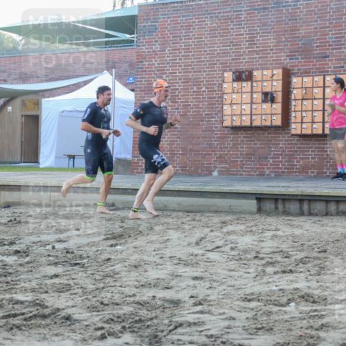 08.09.2024 - Stadtparktriathlon Luisa Fischer http://msf.ph/oto/6996087 08.09.2024 08:48:00 Schwimmen 15, 21, 23, 28, 35, 37, 40, 41, 45, 54, 66, 67, 72, 74, 82, 85 meine-sportfotos.de
