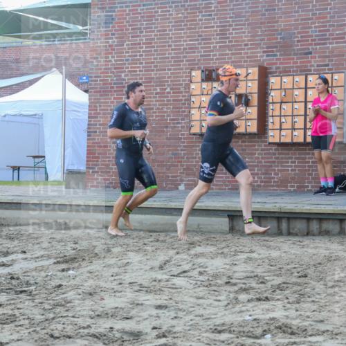 08.09.2024 - Stadtparktriathlon Luisa Fischer http://msf.ph/oto/6996090 08.09.2024 08:48:00 Schwimmen 15, 21, 23, 28, 35, 37, 40, 41, 45, 54, 66, 67, 72, 74, 82, 85 meine-sportfotos.de