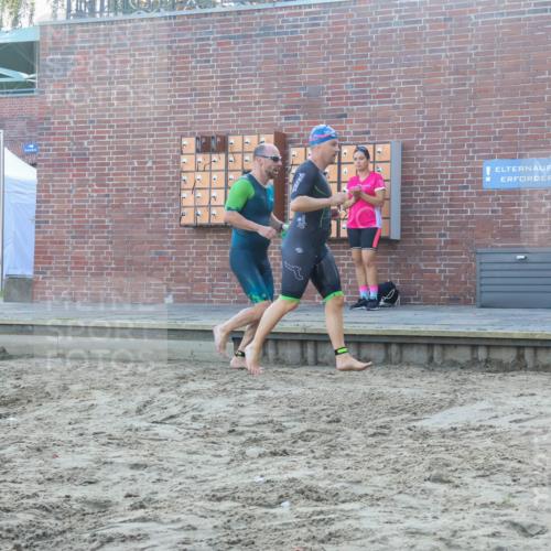 08.09.2024 - Stadtparktriathlon Luisa Fischer http://msf.ph/oto/6996126 08.09.2024 08:48:04 Schwimmen 15, 21, 23, 35, 37, 40, 54, 60, 66, 67, 72, 74, 82 meine-sportfotos.de