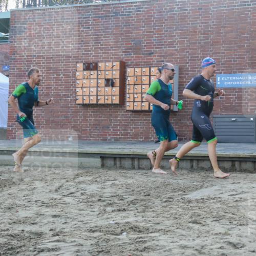 08.09.2024 - Stadtparktriathlon Luisa Fischer http://msf.ph/oto/6996129 08.09.2024 08:48:04 Schwimmen 15, 21, 23, 35, 37, 40, 54, 60, 66, 67, 72, 74, 82 meine-sportfotos.de
