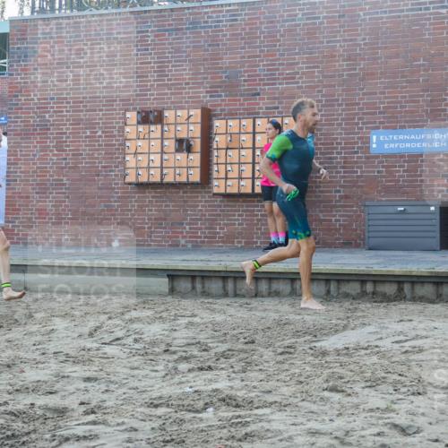 08.09.2024 - Stadtparktriathlon Luisa Fischer http://msf.ph/oto/6996143 08.09.2024 08:48:05 Schwimmen 15, 21, 23, 35, 37, 40, 60, 64, 66, 67, 72, 74, 82 meine-sportfotos.de