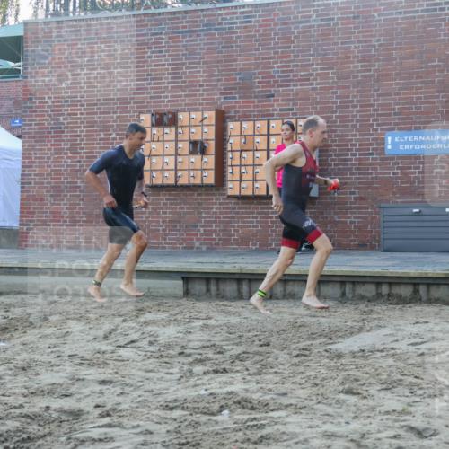 08.09.2024 - Stadtparktriathlon Luisa Fischer http://msf.ph/oto/6996161 08.09.2024 08:48:06 Schwimmen 15, 21, 23, 35, 37, 40, 57, 60, 64, 66, 67, 72, 74, 82 meine-sportfotos.de