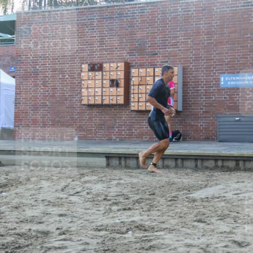 08.09.2024 - Stadtparktriathlon Luisa Fischer http://msf.ph/oto/6996172 08.09.2024 08:48:07 Schwimmen 15, 23, 24, 27, 35, 37, 40, 46, 57, 60, 64, 66, 67, 74, 82 meine-sportfotos.de