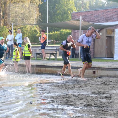 08.09.2024 - Stadtparktriathlon Luisa Fischer http://msf.ph/oto/6996209 08.09.2024 08:48:12 Schwimmen 24, 27, 37, 46, 57, 58, 60, 64, 82 meine-sportfotos.de