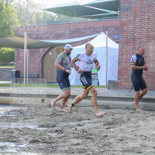 08.09.2024 - Stadtparktriathlon Luisa Fischer http://msf.ph/oto/6996241 08.09.2024 08:48:16 Schwimmen 6, 24, 27, 46, 57, 58, 60, 64 meine-sportfotos.de