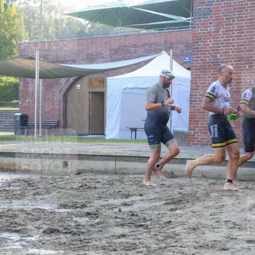 08.09.2024 - Stadtparktriathlon Luisa Fischer http://msf.ph/oto/6996246 08.09.2024 08:48:16 Schwimmen 6, 24, 27, 46, 57, 58, 60, 64 meine-sportfotos.de
