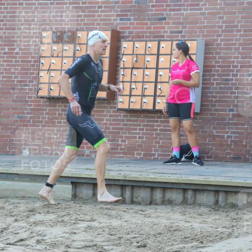 08.09.2024 - Stadtparktriathlon Luisa Fischer http://msf.ph/oto/6996282 08.09.2024 08:48:25 Schwimmen 6, 14, 61 meine-sportfotos.de