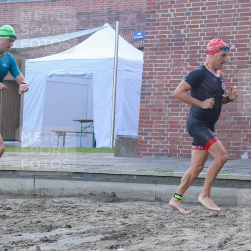 08.09.2024 - Stadtparktriathlon Luisa Fischer http://msf.ph/oto/6996317 08.09.2024 08:48:32 Schwimmen 4, 14, 61, 65 meine-sportfotos.de