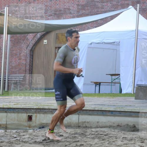 08.09.2024 - Stadtparktriathlon Luisa Fischer http://msf.ph/oto/6996406 08.09.2024 08:48:53 Schwimmen 16, 42 meine-sportfotos.de