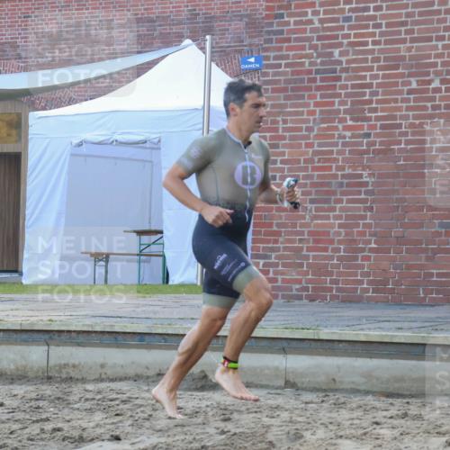 08.09.2024 - Stadtparktriathlon Luisa Fischer http://msf.ph/oto/6996411 08.09.2024 08:48:53 Schwimmen 16, 42 meine-sportfotos.de
