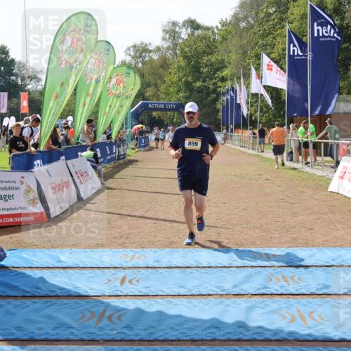 08.09.2024 - Airport Race Strokosch-Dieckow http://msf.ph/oto/6996413 08.09.2024 12:51:51 Ziel 370, 646, 859, 3113 meine-sportfotos.de