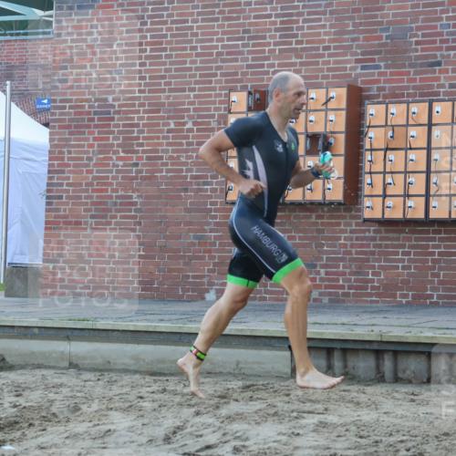 08.09.2024 - Stadtparktriathlon Luisa Fischer http://msf.ph/oto/6996938 08.09.2024 08:58:40 Schwimmen 90, 91, 92, 93, 98, 105, 108, 110, 112, 120, 123, 125, 127 meine-sportfotos.de