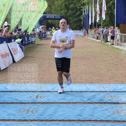 08.09.2024 - Airport Race Strokosch-Dieckow http://msf.ph/oto/6997173 08.09.2024 12:29:10 Ziel 55, 70, 262, 902, 1061 meine-sportfotos.de