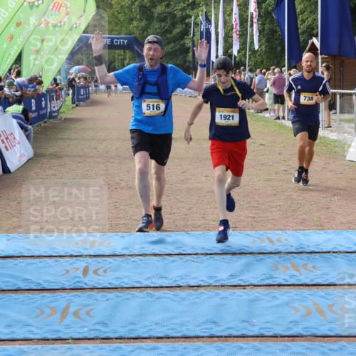 08.09.2024 - Airport Race Strokosch-Dieckow http://msf.ph/oto/6998140 08.09.2024 12:29:32 Ziel 71, 358, 516, 738, 1049, 1125, 1486, 3117 meine-sportfotos.de