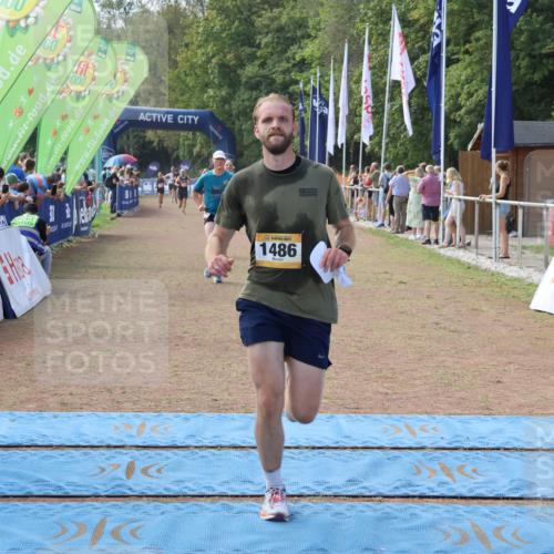 08.09.2024 - Airport Race Strokosch-Dieckow http://msf.ph/oto/6998477 08.09.2024 12:29:38 Ziel 19, 358, 516, 738, 1049, 1125, 1486, 3025 meine-sportfotos.de