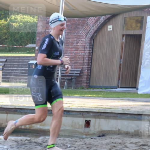 08.09.2024 - Stadtparktriathlon Luisa Fischer http://msf.ph/oto/6998808 08.09.2024 09:09:32 Schwimmen 168 meine-sportfotos.de