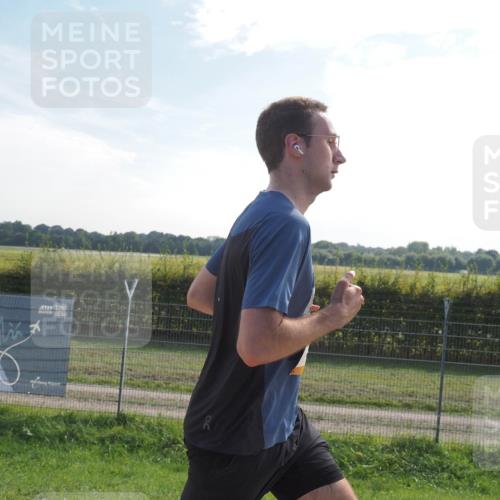 08.09.2024 - Airport Race Miley Keyser http://msf.ph/oto/6999454 08.09.2024 12:21:29 Laufen OLYMPUS, DIGITAL, CAMERA meine-sportfotos.de