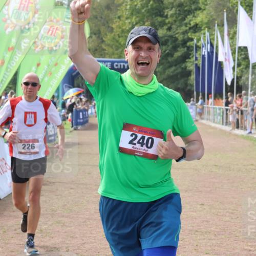 08.09.2024 - Airport Race Strokosch-Dieckow http://msf.ph/oto/6999583 08.09.2024 12:30:29 Ziel 226, 240, 474, 603, 725, 959, 961, 993, 1285 meine-sportfotos.de