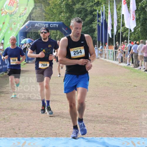 08.09.2024 - Airport Race Strokosch-Dieckow http://msf.ph/oto/6999640 08.09.2024 12:30:39 Ziel 226, 254, 581, 742, 768, 789, 1285 meine-sportfotos.de