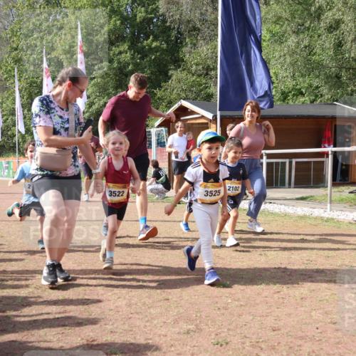 08.09.2024 - Airport Race Strokosch-Dieckow http://msf.ph/oto/6999674 08.09.2024 11:13:59 Ziel  meine-sportfotos.de