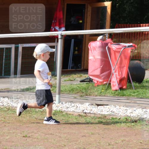 08.09.2024 - Airport Race Strokosch-Dieckow http://msf.ph/oto/6999839 08.09.2024 11:14:46 Ziel  meine-sportfotos.de
