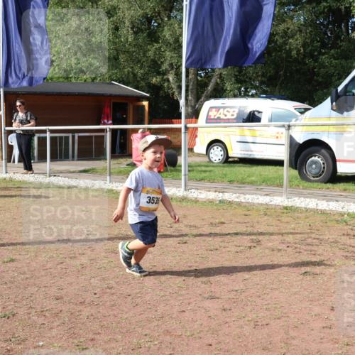 08.09.2024 - Airport Race Strokosch-Dieckow http://msf.ph/oto/6999967 08.09.2024 11:14:58 Ziel  meine-sportfotos.de