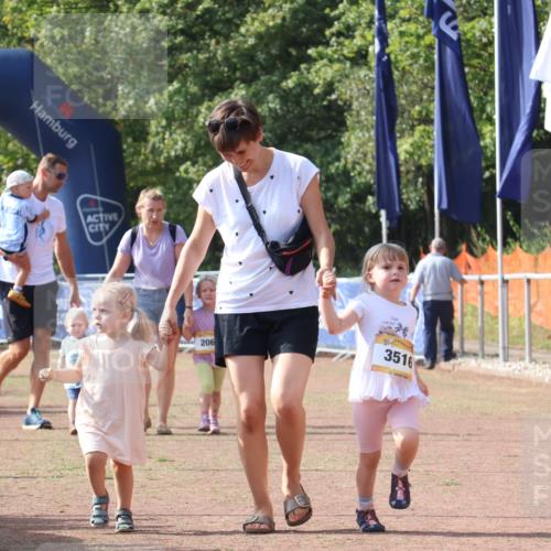 08.09.2024 - Airport Race Strokosch-Dieckow http://msf.ph/oto/7000132 08.09.2024 11:15:13 Ziel  meine-sportfotos.de