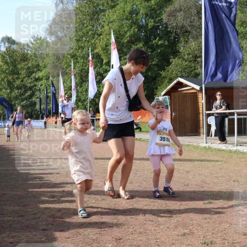 08.09.2024 - Airport Race Strokosch-Dieckow http://msf.ph/oto/7000350 08.09.2024 11:15:20 Ziel  meine-sportfotos.de