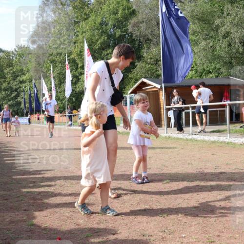 08.09.2024 - Airport Race Strokosch-Dieckow http://msf.ph/oto/7000394 08.09.2024 11:15:21 Ziel  meine-sportfotos.de