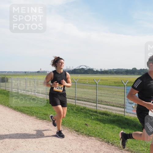 08.09.2024 - Airport Race Miley Keyser http://msf.ph/oto/7000538 08.09.2024 12:21:55 Laufen OLYMPUS, DIGITAL, CAMERA meine-sportfotos.de