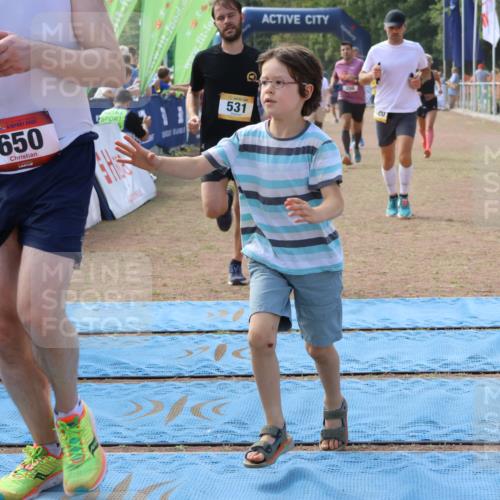 08.09.2024 - Airport Race Strokosch-Dieckow http://msf.ph/oto/7000676 08.09.2024 12:32:03 Ziel 98, 208, 531, 650, 996, 1113, 1151, 1167, 3120 meine-sportfotos.de