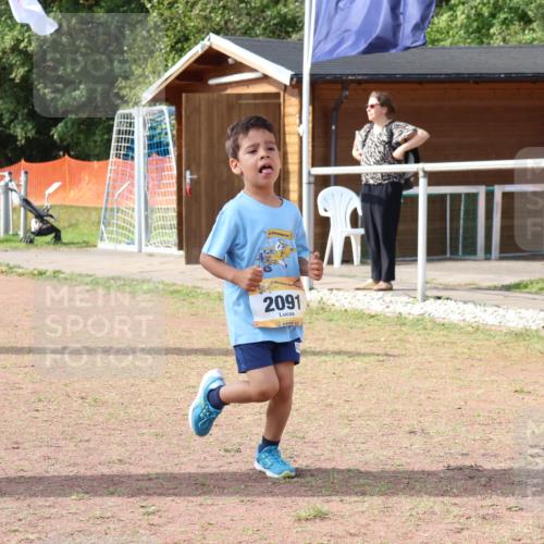 08.09.2024 - Airport Race Strokosch-Dieckow http://msf.ph/oto/7000793 08.09.2024 11:15:41 Ziel  meine-sportfotos.de