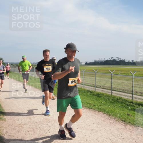 08.09.2024 - Airport Race Miley Keyser http://msf.ph/oto/7000809 08.09.2024 12:22:11 Laufen OLYMPUS, DIGITAL, CAMERA meine-sportfotos.de