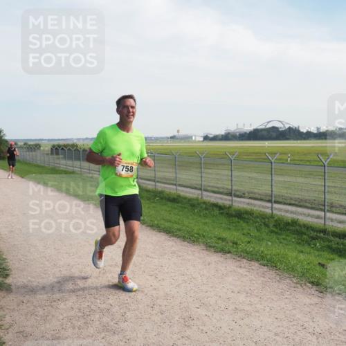 08.09.2024 - Airport Race Miley Keyser http://msf.ph/oto/7001323 08.09.2024 12:22:41 Laufen OLYMPUS, DIGITAL, CAMERA meine-sportfotos.de