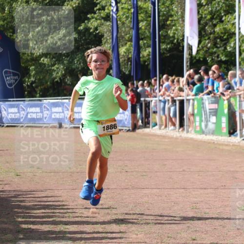 08.09.2024 - Airport Race Strokosch-Dieckow http://msf.ph/oto/7001664 08.09.2024 11:25:55 Ziel 1882, 1886 meine-sportfotos.de