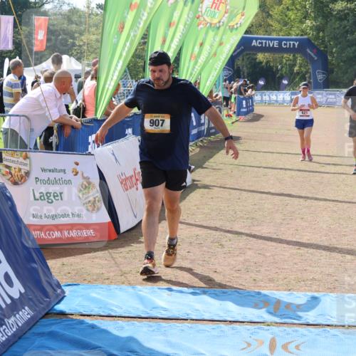 08.09.2024 - Airport Race Strokosch-Dieckow http://msf.ph/oto/7003927 08.09.2024 12:56:23 Ziel 415, 621, 907, 960, 1074, 1445, 3159 meine-sportfotos.de