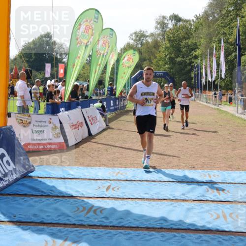 08.09.2024 - Airport Race Strokosch-Dieckow http://msf.ph/oto/7004261 08.09.2024 12:57:09 Ziel 116, 594, 651, 652, 812 meine-sportfotos.de