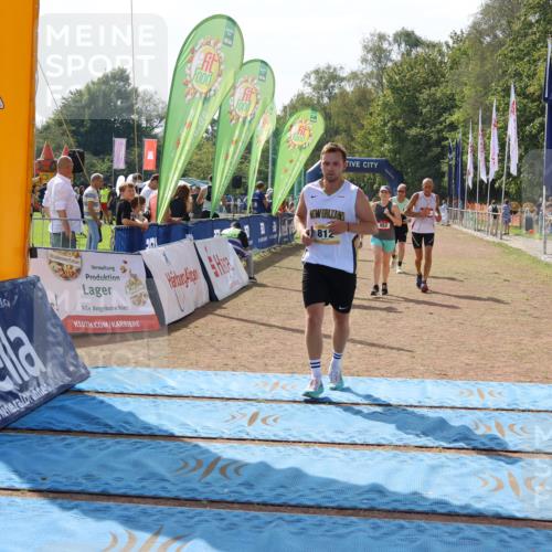 08.09.2024 - Airport Race Strokosch-Dieckow http://msf.ph/oto/7004292 08.09.2024 12:57:09 Ziel 116, 594, 651, 652, 812 meine-sportfotos.de