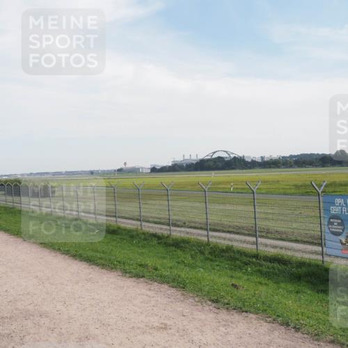 08.09.2024 - Airport Race Miley Keyser http://msf.ph/oto/7004316 08.09.2024 12:26:05 Laufen OLYMPUS, DIGITAL, CAMERA meine-sportfotos.de