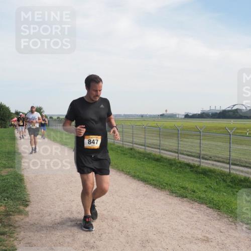 08.09.2024 - Airport Race Miley Keyser http://msf.ph/oto/7004335 08.09.2024 12:26:07 Laufen OLYMPUS, DIGITAL, CAMERA meine-sportfotos.de