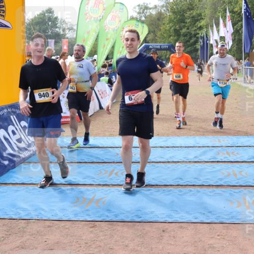 08.09.2024 - Airport Race Strokosch-Dieckow http://msf.ph/oto/7004601 08.09.2024 12:33:48 Ziel 251, 252, 253, 308, 330, 526, 576, 579, 673, 858, 938, 940, 1043, 1134, 1302, 1346, 3124 meine-sportfotos.de