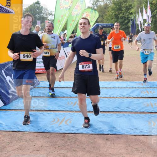 08.09.2024 - Airport Race Strokosch-Dieckow http://msf.ph/oto/7004628 08.09.2024 12:33:48 Ziel 251, 252, 253, 308, 330, 526, 576, 579, 673, 858, 938, 940, 1043, 1134, 1302, 1346, 3124 meine-sportfotos.de