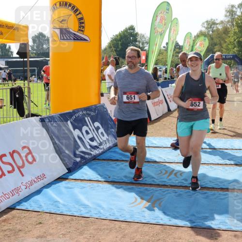 08.09.2024 - Airport Race Strokosch-Dieckow http://msf.ph/oto/7004635 08.09.2024 12:57:14 Ziel 116, 594, 651, 652, 812, 827, 1325 meine-sportfotos.de