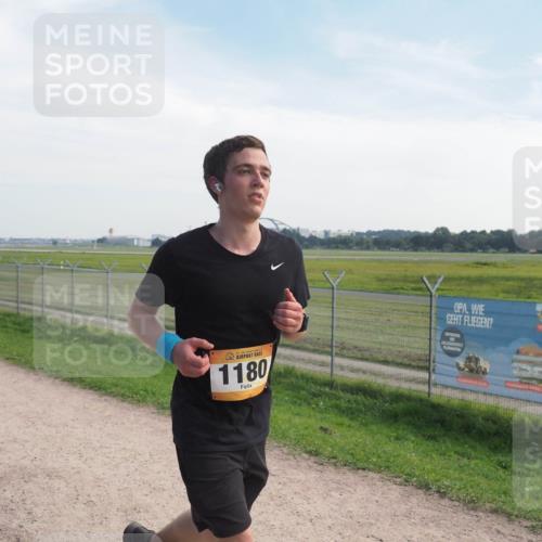 08.09.2024 - Airport Race Miley Keyser http://msf.ph/oto/7005644 08.09.2024 12:27:10 Laufen OLYMPUS, DIGITAL, CAMERA meine-sportfotos.de