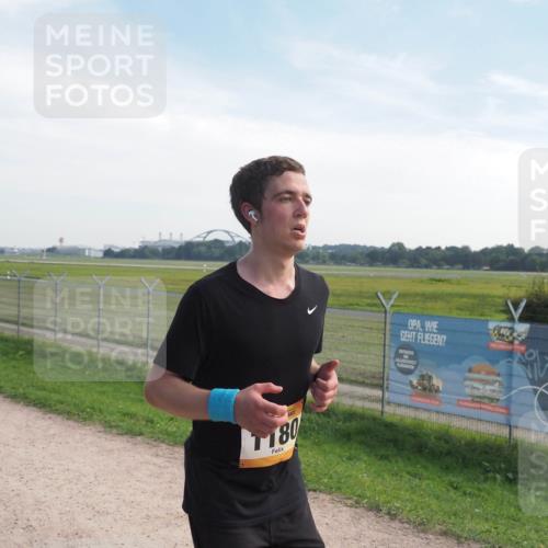 08.09.2024 - Airport Race Miley Keyser http://msf.ph/oto/7005651 08.09.2024 12:27:10 Laufen OLYMPUS, DIGITAL, CAMERA meine-sportfotos.de