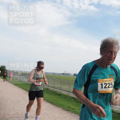 08.09.2024 - Airport Race Miley Keyser http://msf.ph/oto/7006222 08.09.2024 12:27:39 Laufen OLYMPUS, DIGITAL, CAMERA meine-sportfotos.de