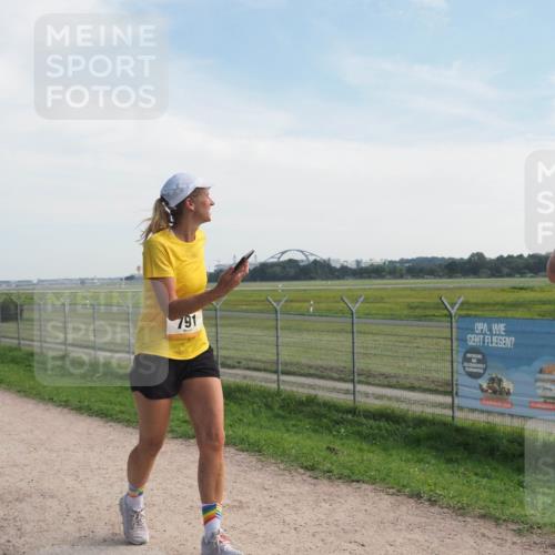 08.09.2024 - Airport Race Miley Keyser http://msf.ph/oto/7006357 08.09.2024 12:27:49 Laufen OLYMPUS, DIGITAL, CAMERA meine-sportfotos.de