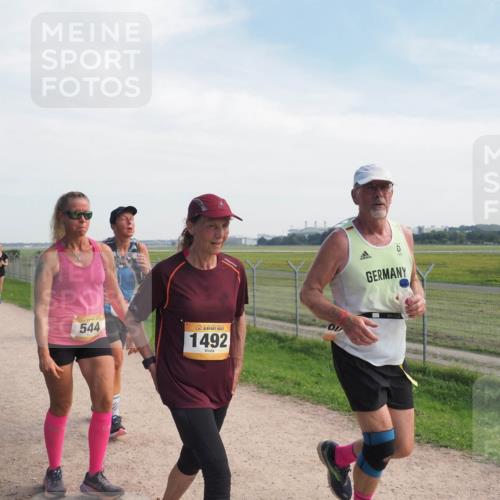08.09.2024 - Airport Race Miley Keyser http://msf.ph/oto/7006414 08.09.2024 12:27:54 Laufen OLYMPUS, DIGITAL, CAMERA meine-sportfotos.de